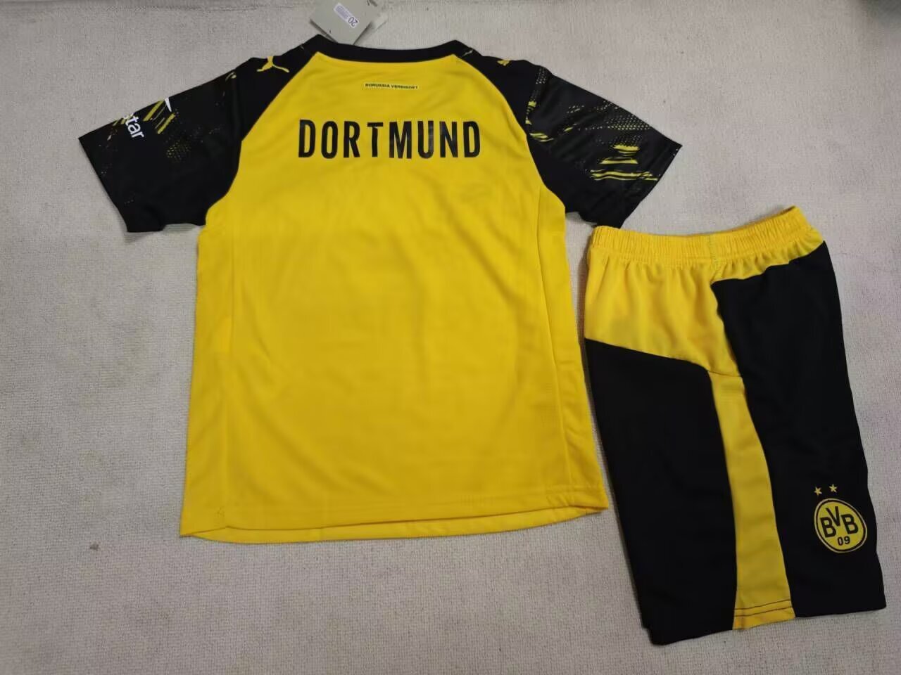 Completino Bambino Dortmund Home 2025/26